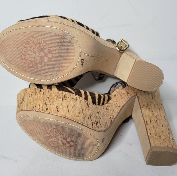 Vince Camuto VC Deville Sandal Size 9 - Picture 8 of 8